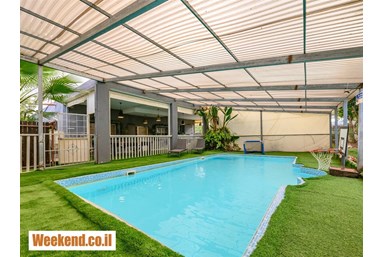 וילה בצל הגפן