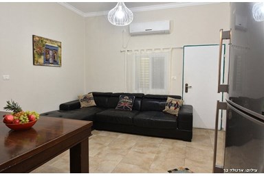 וילה פנינה בכנרת - הוילה