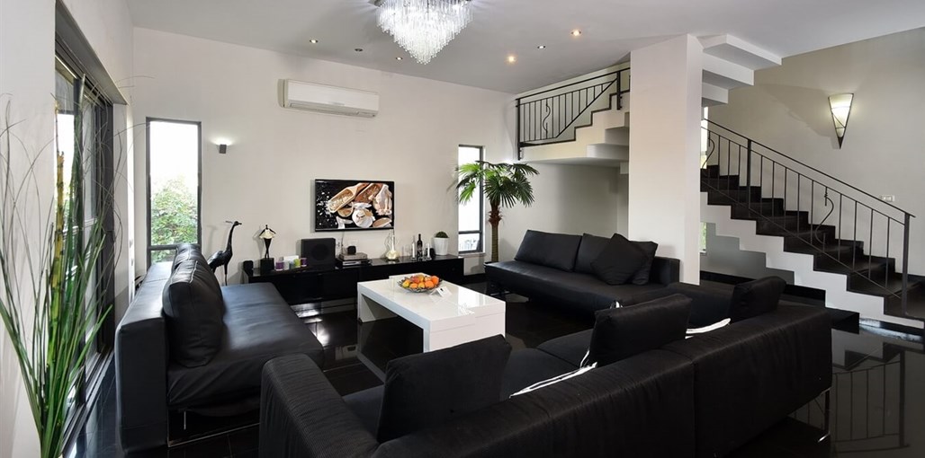 וילה black & white BEA_8137_resize.JPG