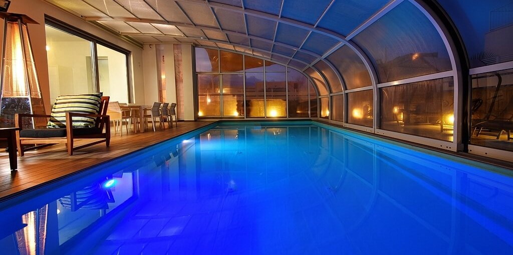 וילה ואלי בריכה מקורה (2).JPG