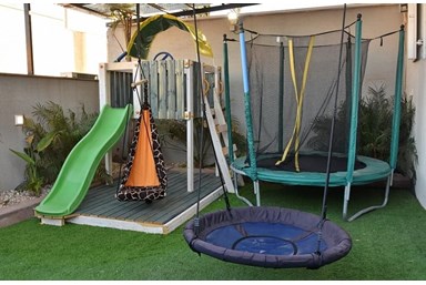 וילה ווין - וילה WIN - החצר והבריכה