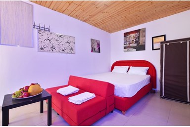 וילה פרדייז בכפר - הבקתות