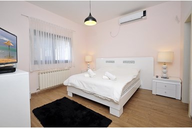 וילה דיפסי - חדרי הוילה