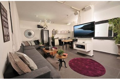 וילה טיקטוק - סלון ומטבח