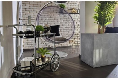 וילה אושר - החצר, בריכה ואטרקציות