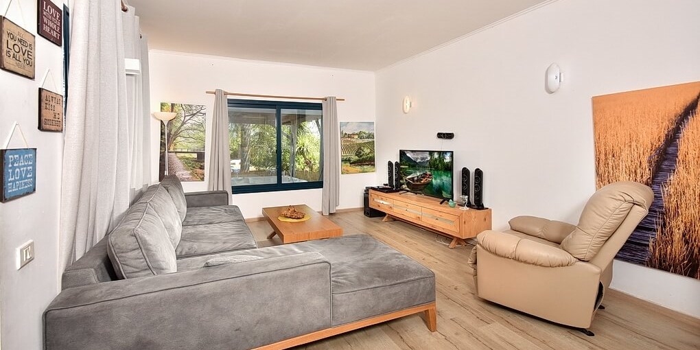 וילה קלמה במושבה BEA_1011_resize.JPG