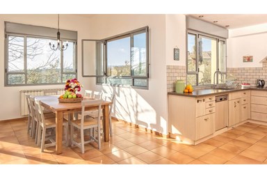 וילה לבנדר בהרים - הוילה