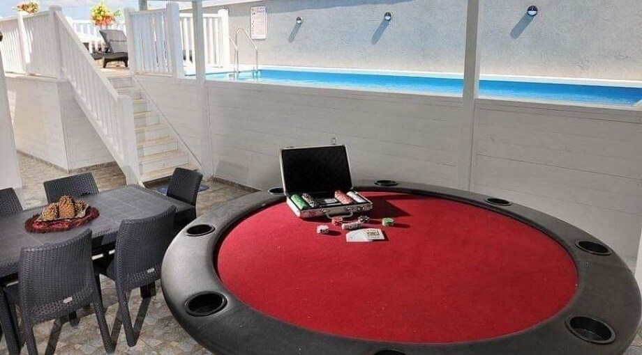 אחוזת כרמל לבן2.jpg