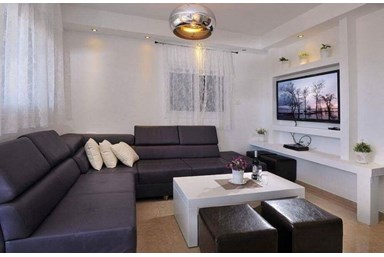 וילה כרמל בלבן - וילה כרמל בלבן