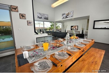 וילה אחוזת אמזונס - הוילה