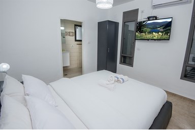 וילה אחוזת אגם בוטיק - פנים הוילה