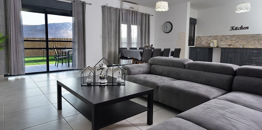 וילה R כנרת WhatsApp Image 2018-10-07 at 11.05.52.jpeg