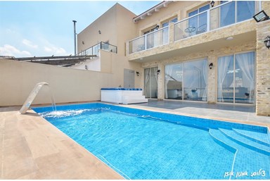 וילה Lalo - לאלו