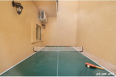 וילה Lalo - לאלו - הבריכה והחצר