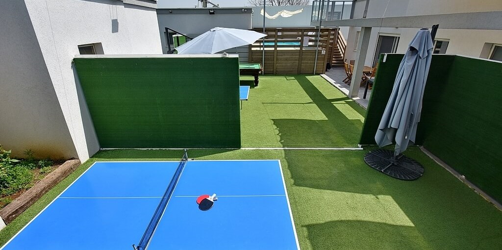 לימן ריזורט חצר ובריכה (3).jpg