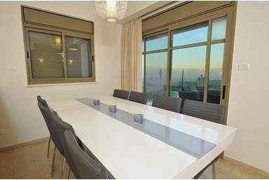 וילה בקצה ההר - וילה 6 חדרים