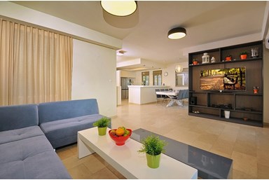 וילה בקצה ההר - וילה 6 חדרים