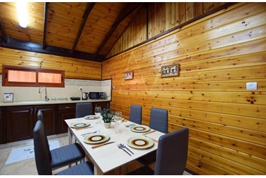 וילה לונה בוטיק