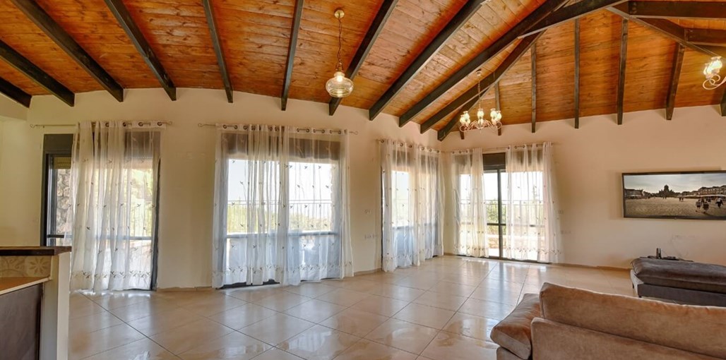 וילה אהבה גלילית חלל הוילה (3).jpeg