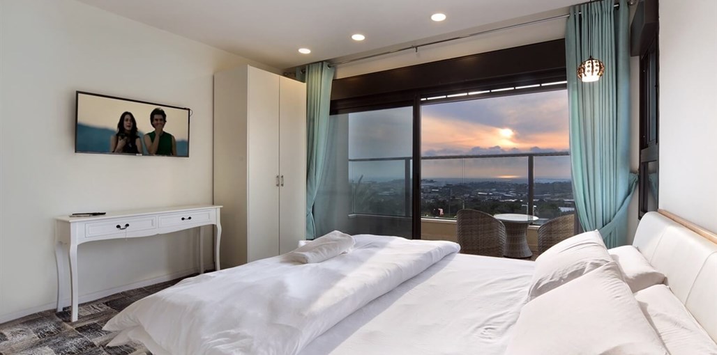 אחוזת כנען אחוזת כנען - פנים הוילה (17).JPG