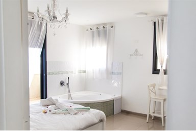 וילה אחוזת מלכותך - הוילה