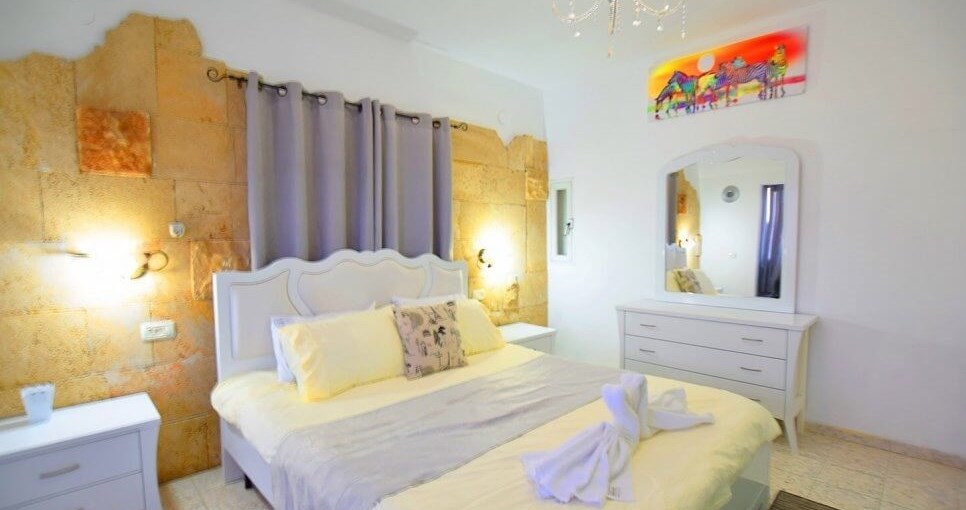 נסיכת הכנרת חדרי השינה (11).jpg