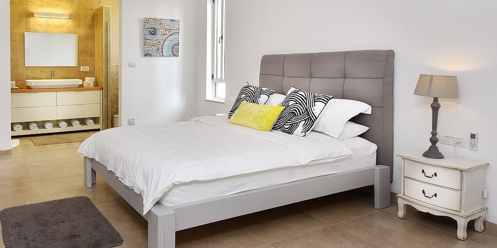 וילה רומיליה האוס וילה רומיליה - פנים הוילה (8).jpg