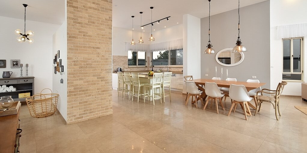 וילה רומיליה האוס וילה רומיליה - פנים הוילה (3).jpg