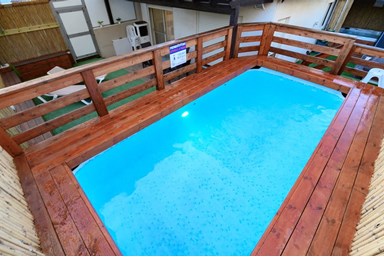 וילה וילות אינפיניטי וויו - Infinity View Villas - החצר והבריכה הפרטית