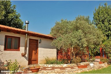 וילה חלום באגם - המערות והסוויטה