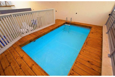 וילה סקיי האוס - מתחם החוץ