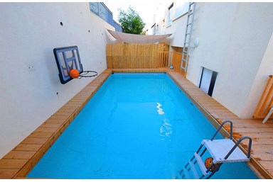 וילה סקיי האוס - מתחם החוץ