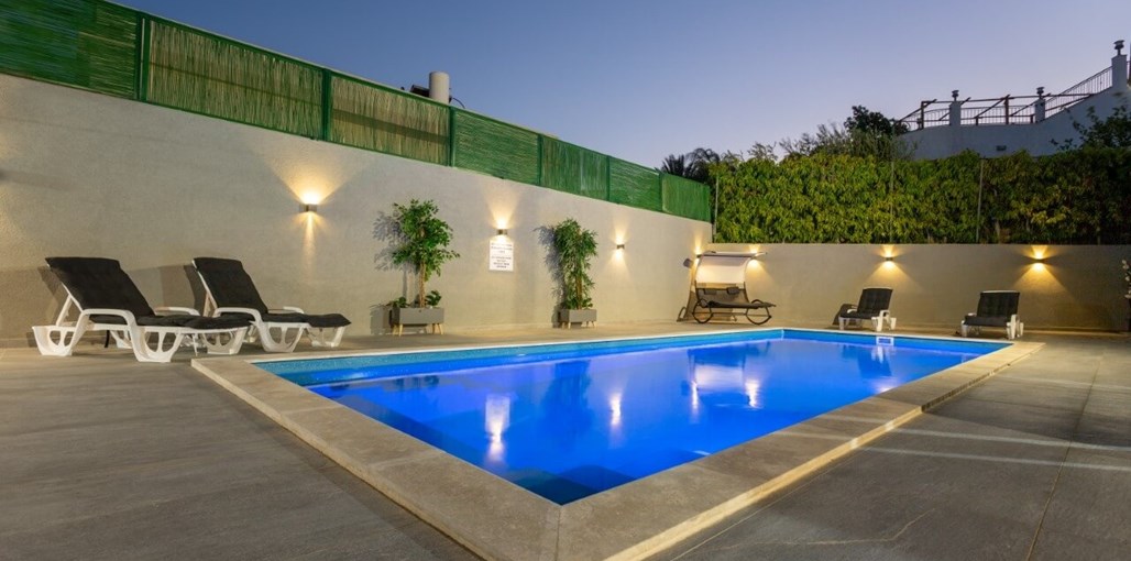 YalaRent וילת הקיסר 1.jpg