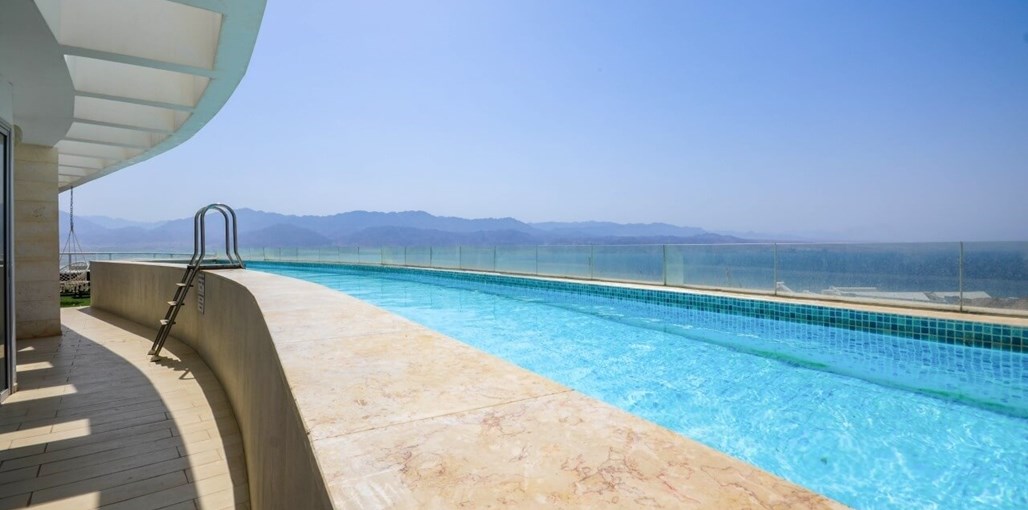 YalaRent פנטהאוז סקייליין 1_1.jpg