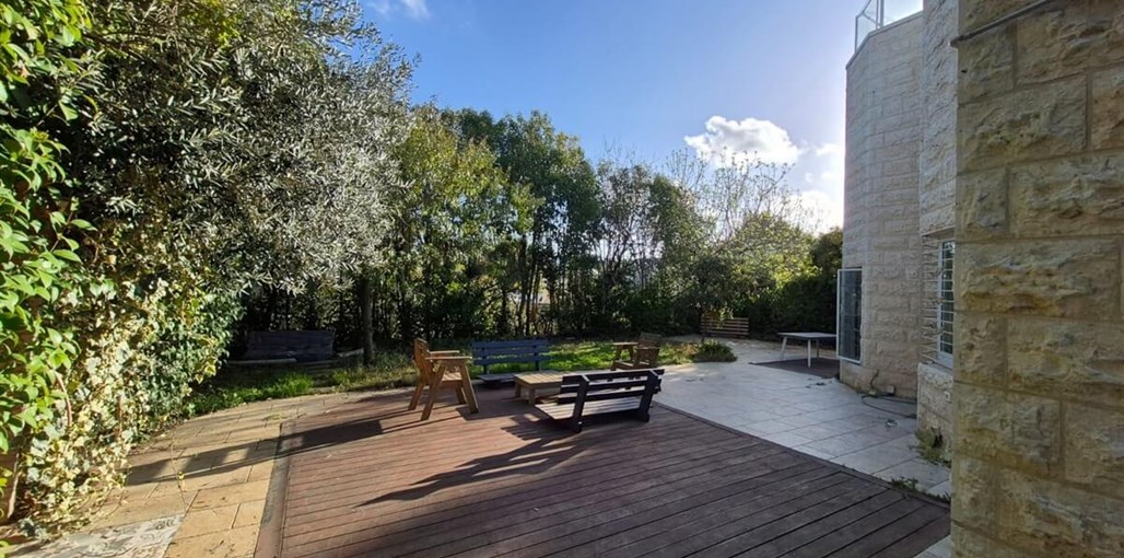 חורשה בארץ יהודה - Ezion Grove וילת אלעזר  (7).jpg