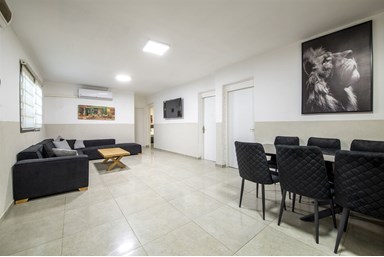 וילה אחוזת לאונרדו - הוילה