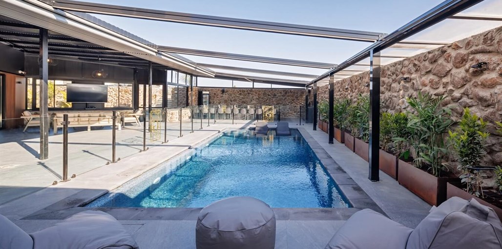 אירוח יוקרתי גלאס האוס - Glass House חוץ (35).jpg