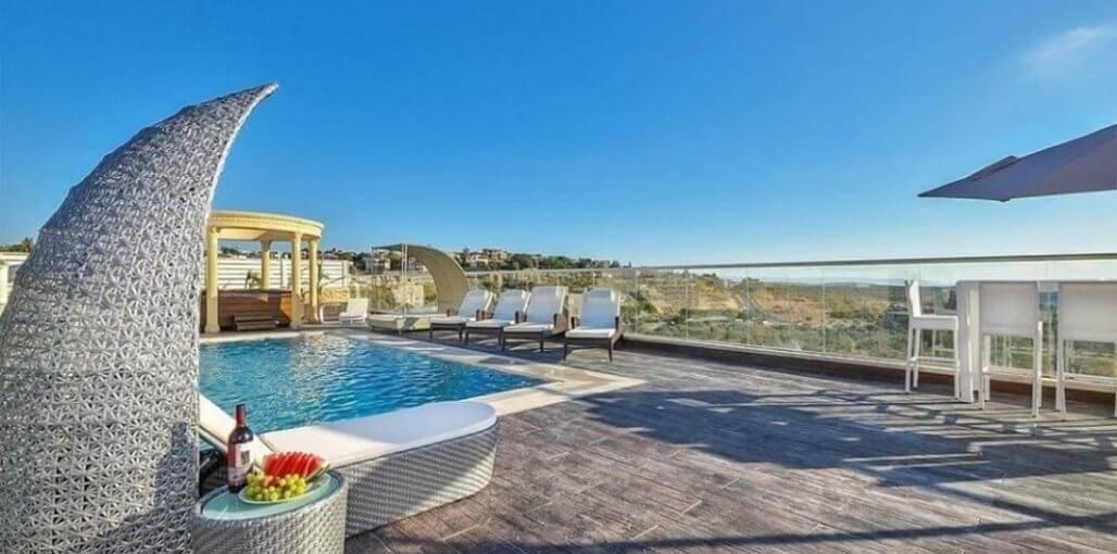 וילה מנו ויליג' חצר (20).jpg