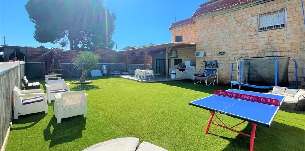 וילה חלומות אלה חצר (7).jpg