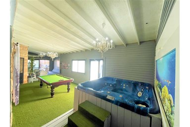 וילה חלומות אלה - מתחם בידור