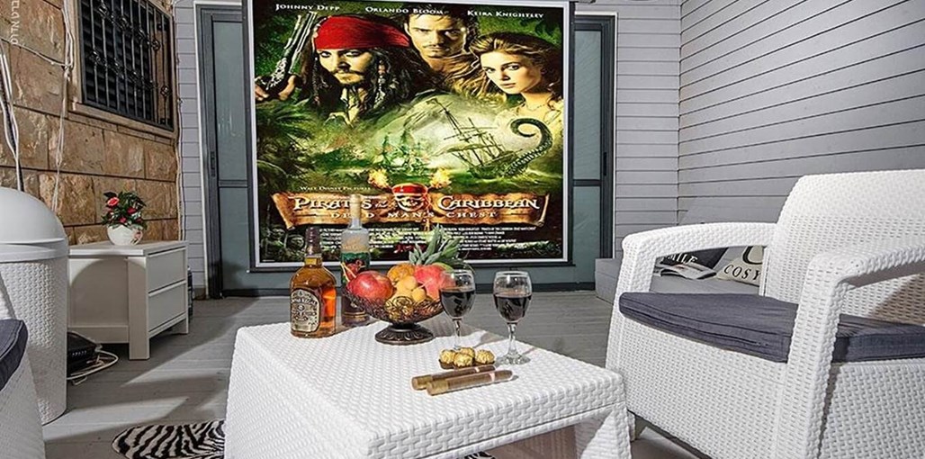 וילה חלומות אלה קולנוע.jpeg