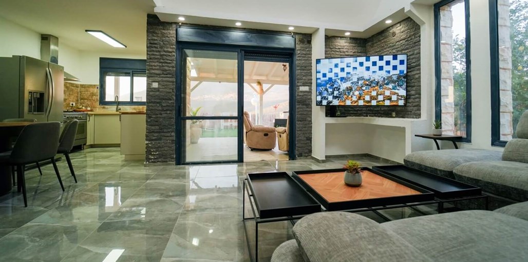 אחוזת קרן שמש האחוזה (3).jpg