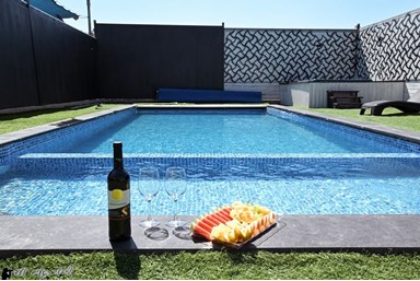 וילה נטלי בעלמה - מתחמי החוץ