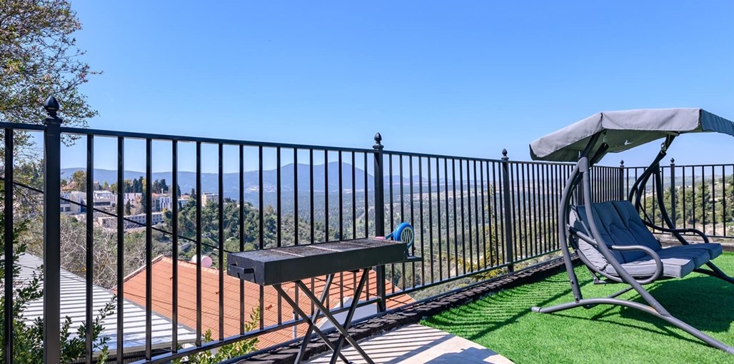 אחוזת טוקאי החצר (3).jpg