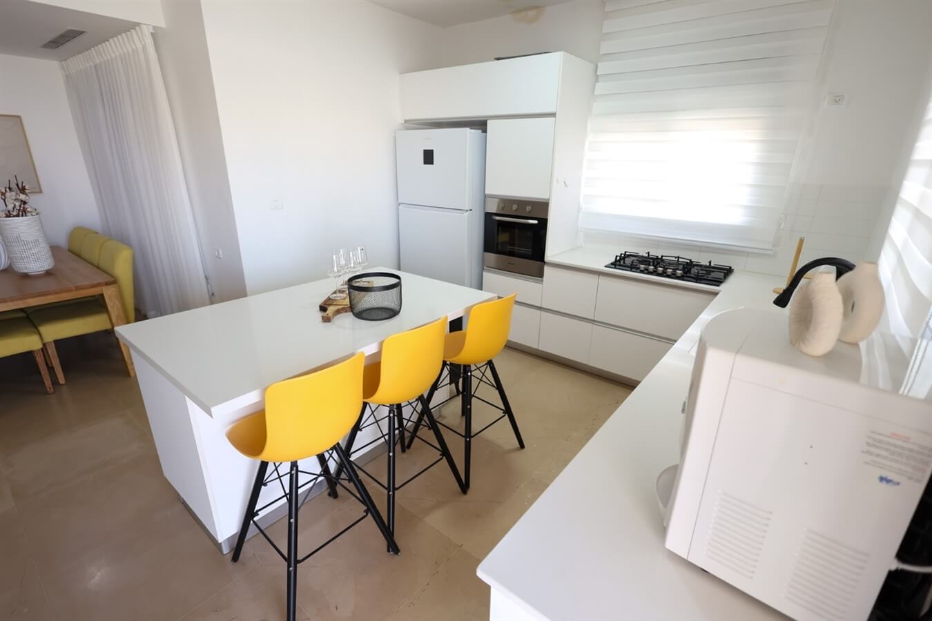 דוריס פלייס אילת