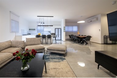 וילה אחוזת עומרי - הוילה