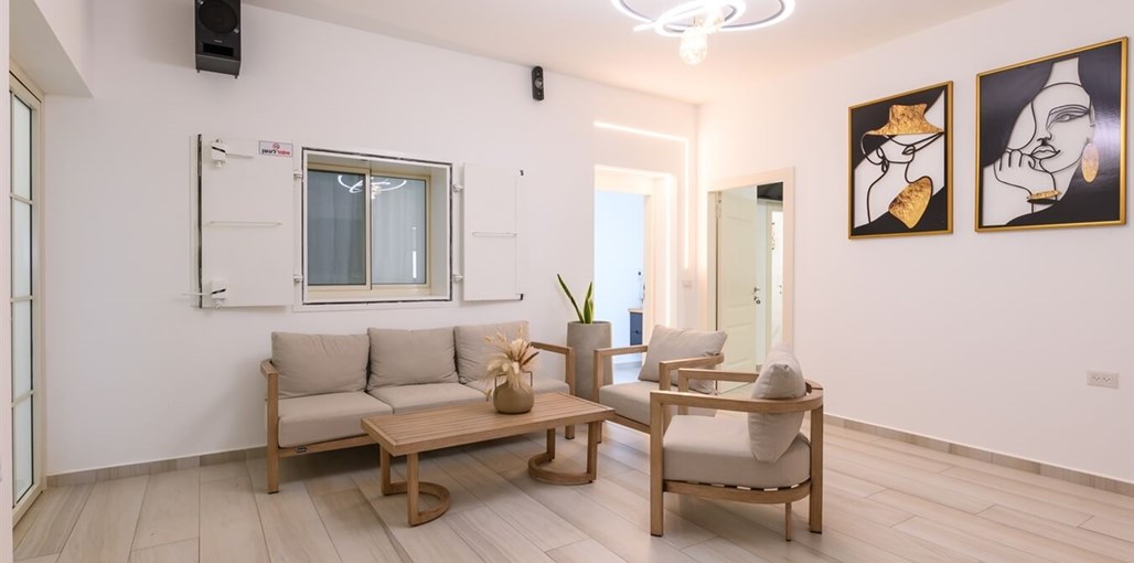 וילה אלבה - Villa Alba פנים הוילה (15).jpg