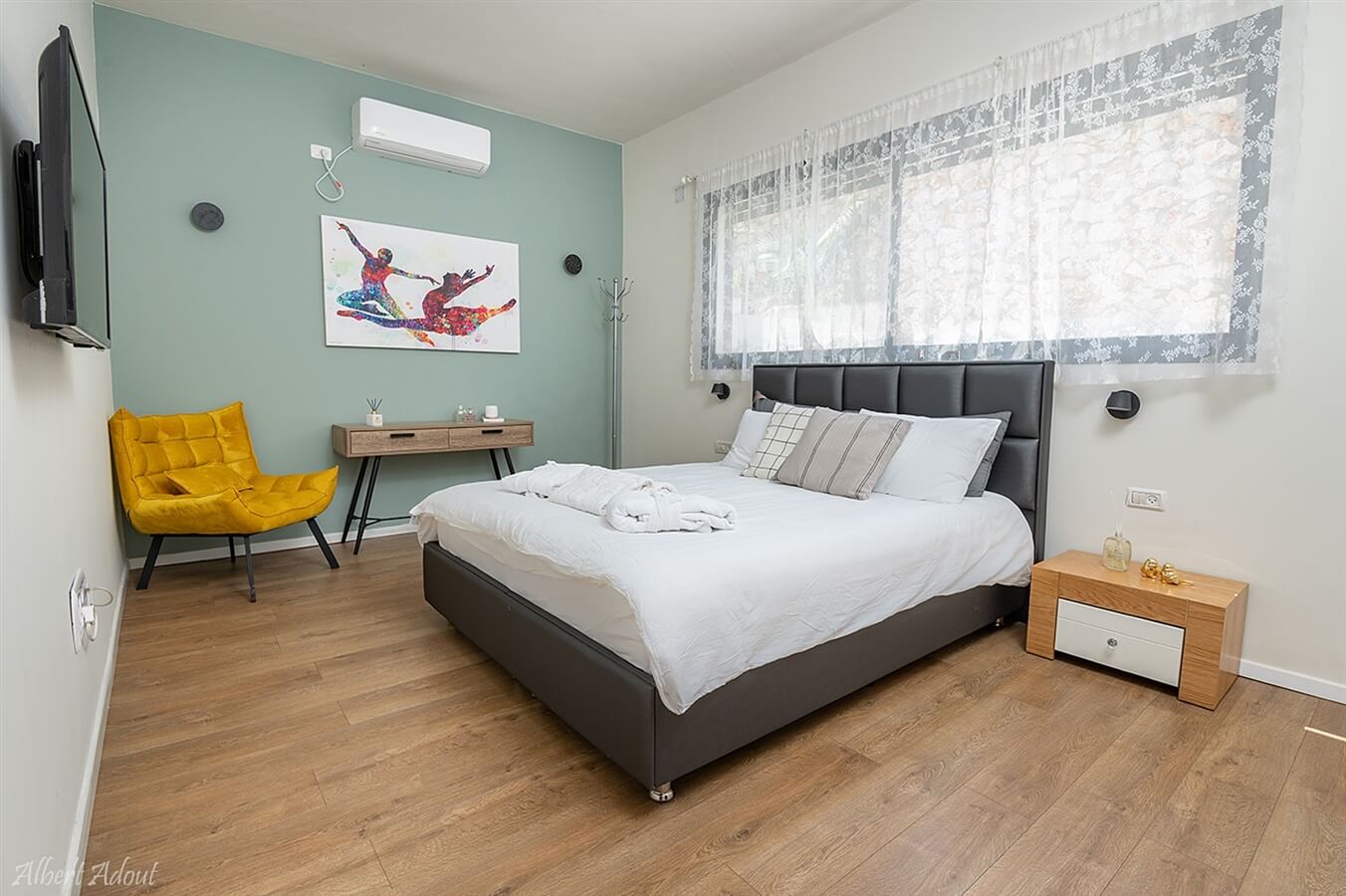 מודרן וילה שחר