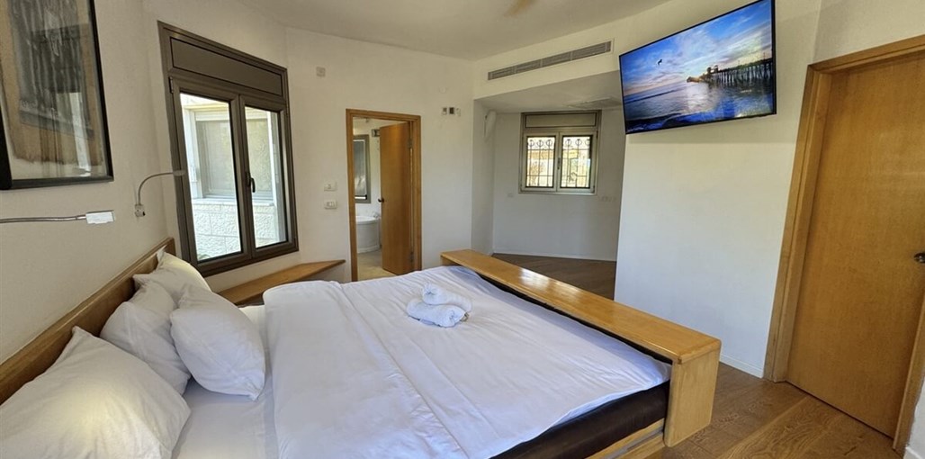 וילה לאקס קיסריה IMG_2846.jpg