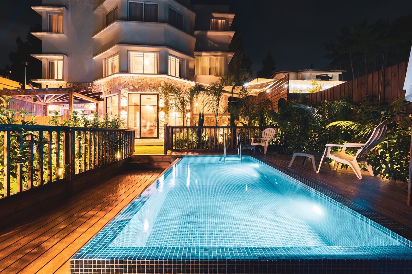 וילה בוטיק איצטרובל